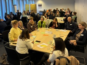 Foto von einem Thementisch